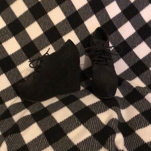 Dolce by Mojomoxy wedged